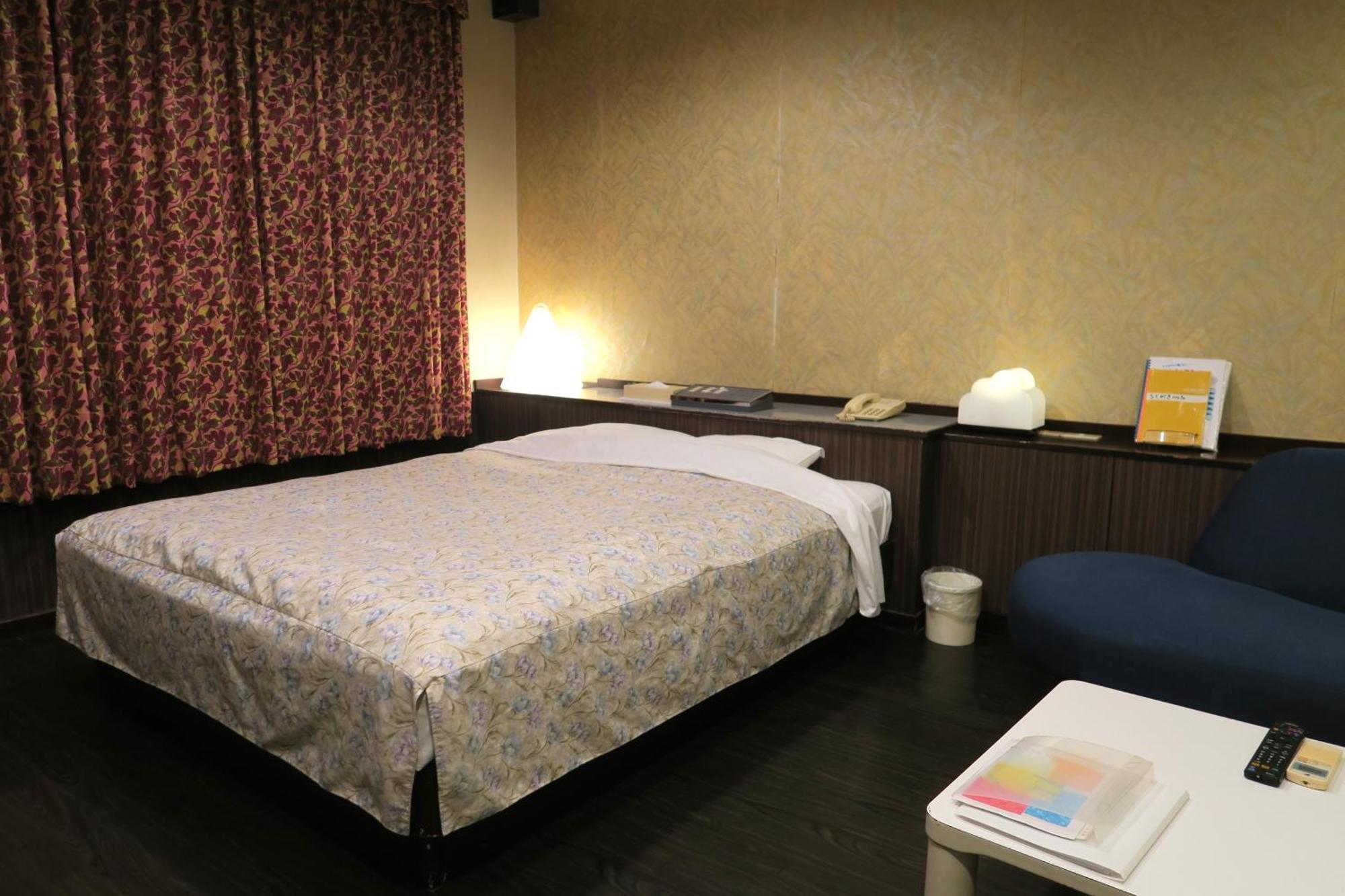 Hotel Carnival  Metabaru Esterno foto