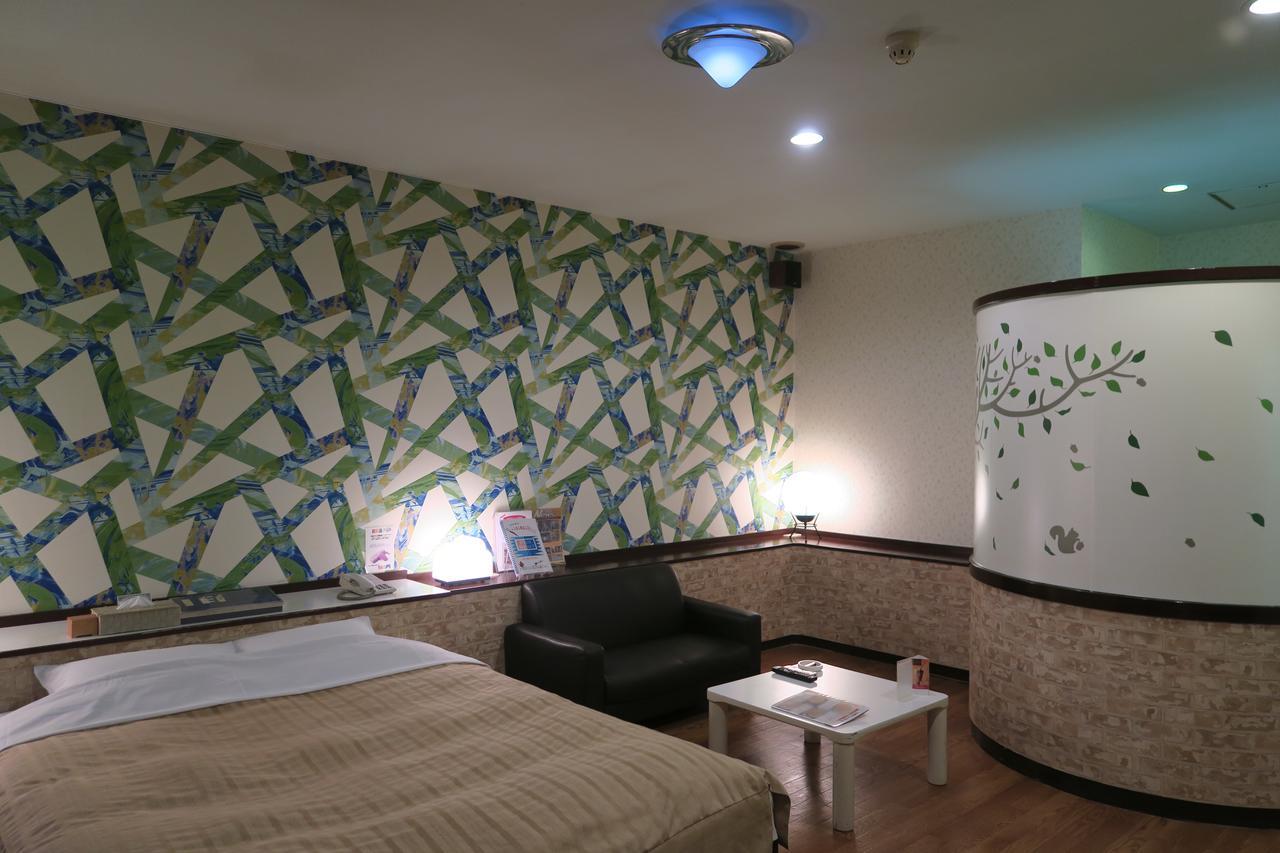 Hotel Carnival  Metabaru Esterno foto